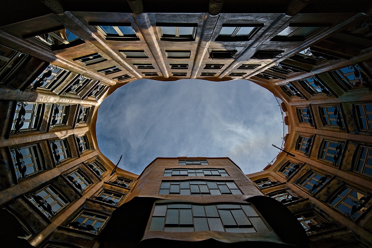 building-7214070_1280
